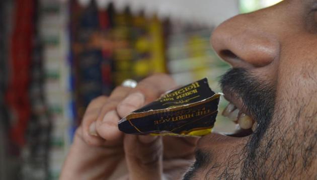 “अब स्कूल में तंबाकू खाओगे तो देना पड़ेगा जुर्माना”: झारखंड में शिक्षकों के लिए सख्त नियम