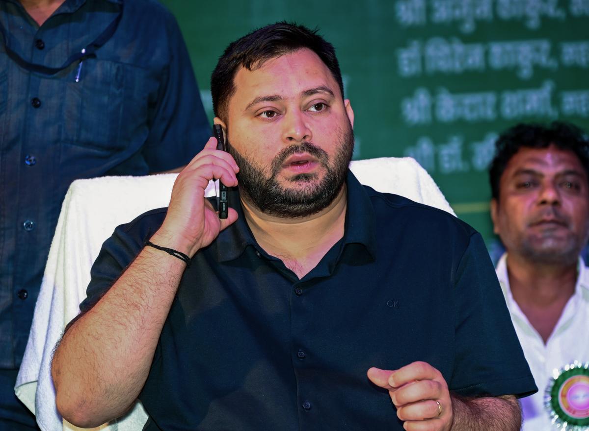 तेजस्वी यादव की कुल संपत्ति: चुनाव आयोग के अनुसार कितनी है करोड़ों की दौलत?