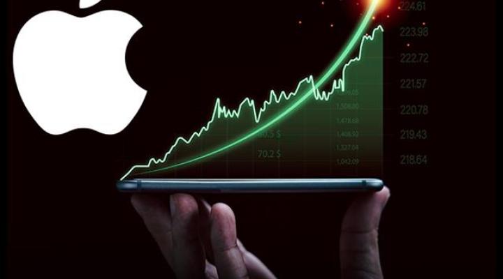 एप्पल का 4 ट्रिलियन डॉलर का रिकॉर्ड, भारत की GDP के बराबर