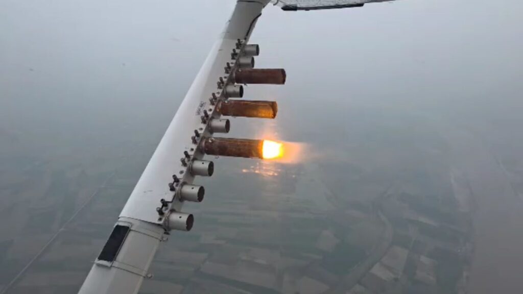 क्लाउड सीडिंग तकनीक: खर्चा ज़्यादा, बारिश कम