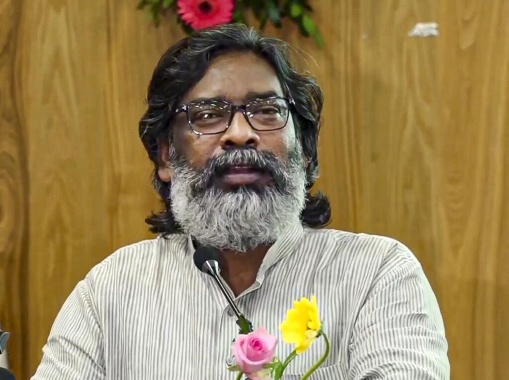 झारखंड सरकार ने विश्वविद्यालय और कॉलेजों के लिए दिए 200 करोड़ रुपये