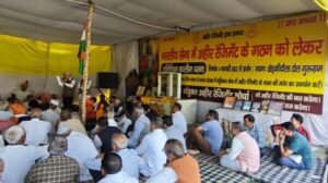 120 बहादुर' का नाम बदलने की मांग क्यों ? हाई कोर्ट का फैसला